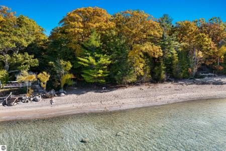 N Stony Point Road, Suttons Bay, Michigan 49682, Stati Uniti