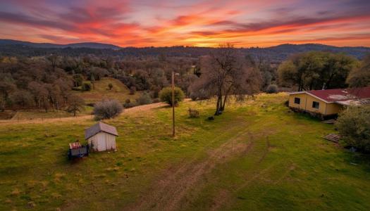 9428 Thomas Way, Oregon House, California 95962, USA