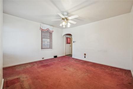 1280 Armstrong Street, North Huntingdon, Pensylwania 15647, USA