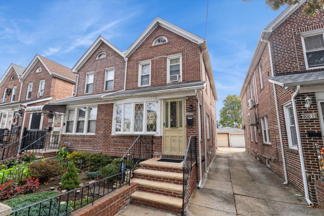 200-14 34th Avenue, Bayside, Nueva York 11361, Estados Unidos