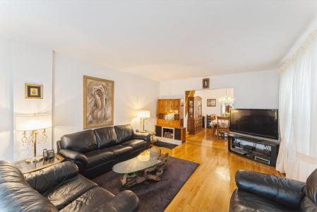 200-14 34th Avenue, Bayside, Nueva York 11361, Estados Unidos