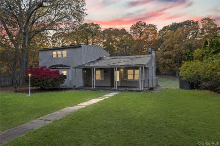 10 West Street, Middle Island, Нью-Йорк 11953, Соединенные Штаты