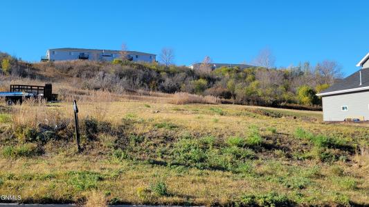 2909 Jude Lane, Mandan, Dakota Del Norte 58554, Estados Unidos