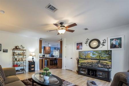 2466 Baywood Drive, Wills Point, Texas 75169