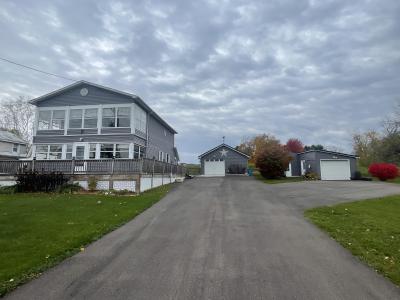 2342 Lower Lake Road, Seneca Falls, Nowy Jork 13148, USA