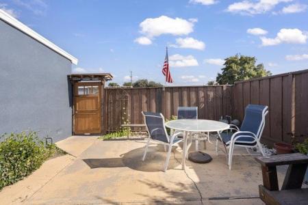 1421 Amador Circle, Salinas, California 93906, Stati Uniti