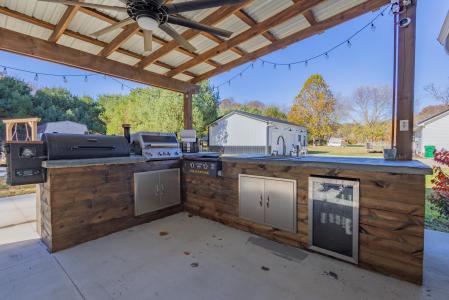 58 Private Drive 910, Pedro, Ohio 45659, Estados Unidos