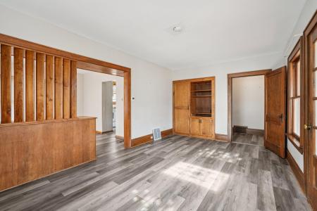 1965 S 80th St, West Allis, Wisconsin 53219, HOA KỲ