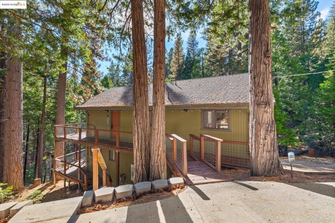 26389 Siskiyou Dr., Long Barn, California 95335, Stati Uniti
