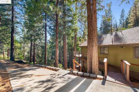 26389 Siskiyou Dr., Long Barn, California 95335, Stati Uniti