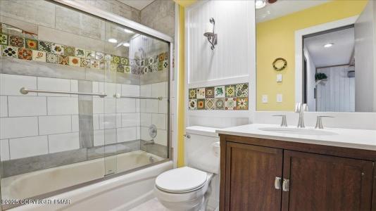 119 Downhill, Lake Harmony, Pennsylvania 18624