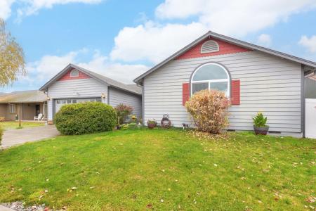 1061 Rainwood Lane, Grants Pass, Oregón 97527, Estados Unidos