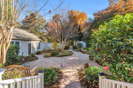 915 Woodham, Pittsboro, Kuzey Karolina 27312, Amerika Birleşik Devletleri