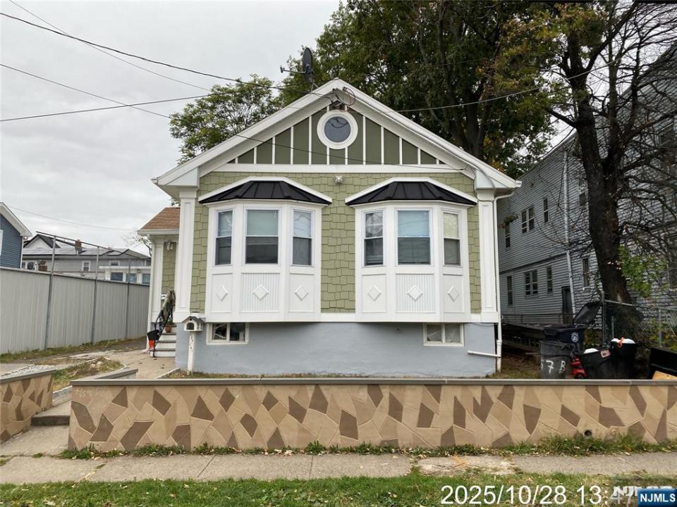 139-141 Western Parkway, Irvington, Nueva Jersey 07111, Estados Unidos