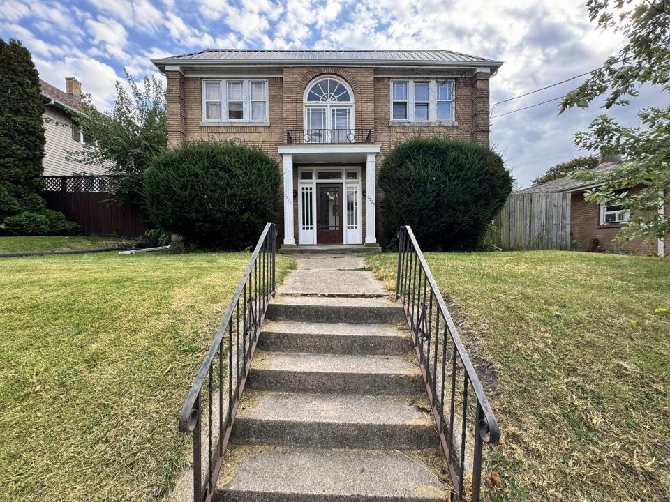 2225 Broadway, Rockford, אילינוי 61104, ארצות הברית של אמריקה 