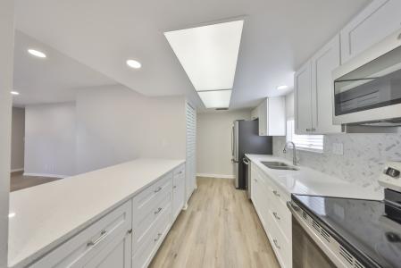 8616 Palm Ln, Temple Terrace, פלורידה 33637, ארצות הברית של אמריקה 