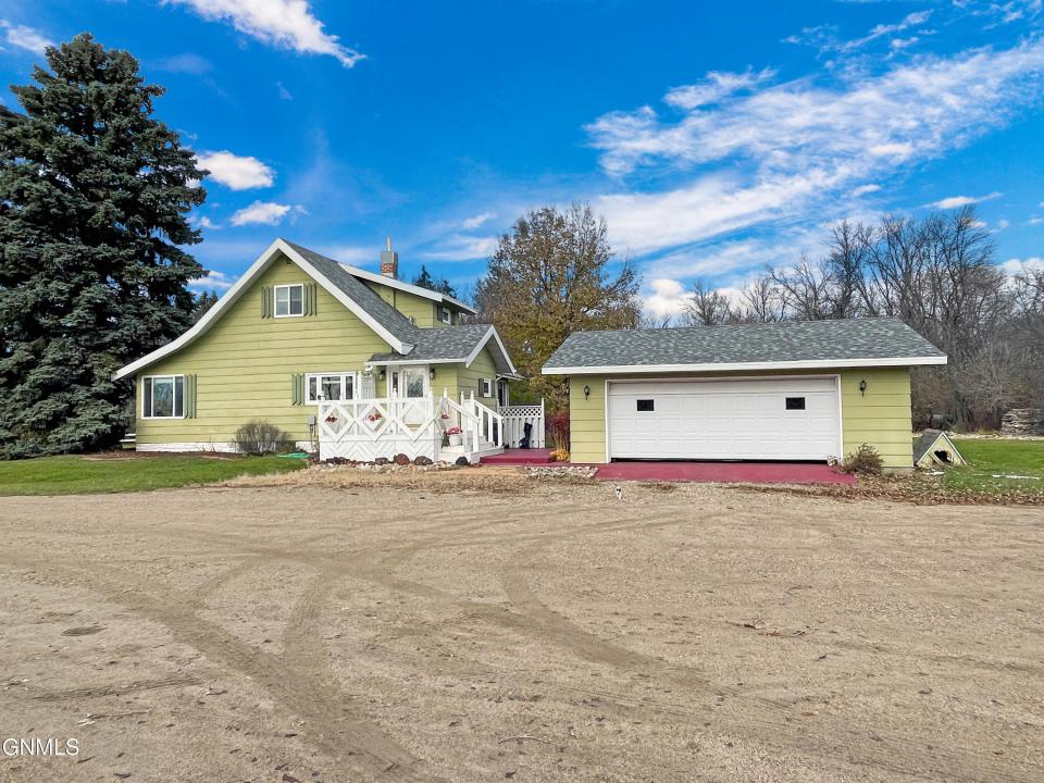Granja en Venta en 774 Hwy 30, Cathay, Dakota Del Norte 58422, Estados ...