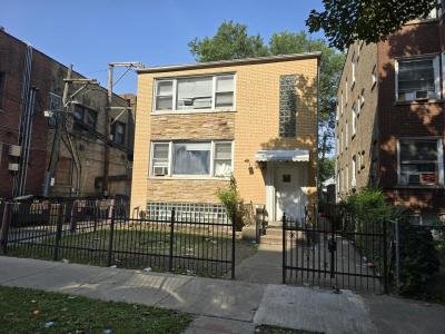 6414 N Rockwell Street, Chicago, 伊利诺斯州 60645, 美国