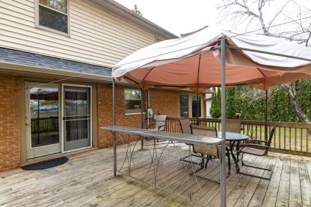 1344 Fatima Street, Menasha, Wisconsin 54952, HOA KỲ