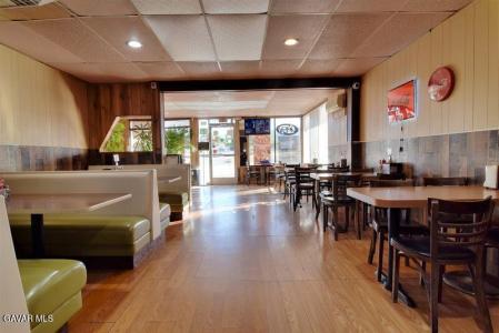 7847 Pearblossom Highway, Littlerock, California 93543, Estados Unidos