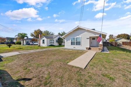 1404 Kaweah Street, Hanford, California 93230, Estados Unidos