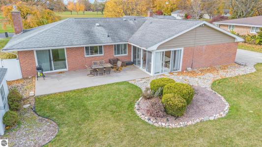 424 Fairlane Drive, Alma, Michigan 48801, HOA KỲ