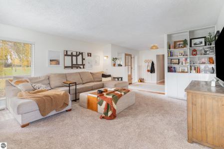 424 Fairlane Drive, Alma, Michigan 48801, HOA KỲ