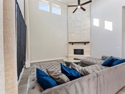 194 Morning Light Lane, Waxahachie, Texas 75165, USA