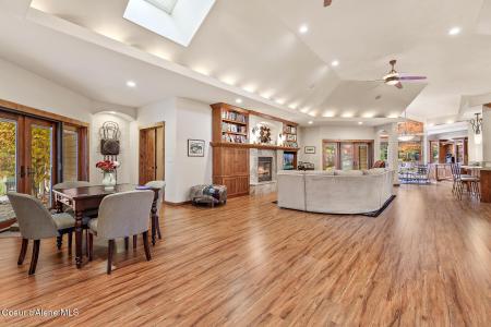 2240 E WOODSTONE DR, Hayden, Idaho 83835, HOA KỲ