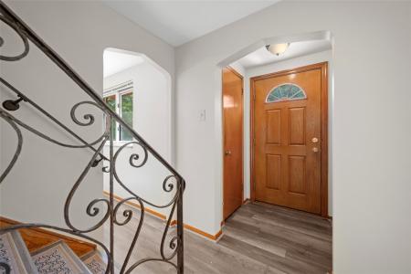 5123 S Passage Dr, Pittsburgh, Pennsylvania 15236, Estados Unidos