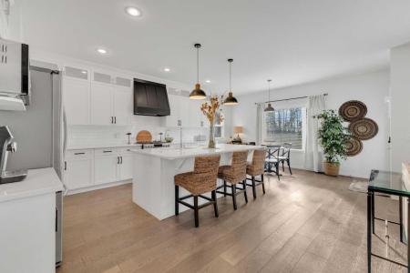 89 CONNAUGHT CRESCENT, Red Deer, Alberta T4P 0T3, Canadá