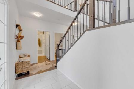 89 CONNAUGHT CRESCENT, Red Deer, Alberta T4P 0T3, Canadá