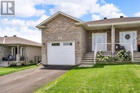 34 FORRESTER WAY, South Stormont, Ontario K0C 1P0, Canada