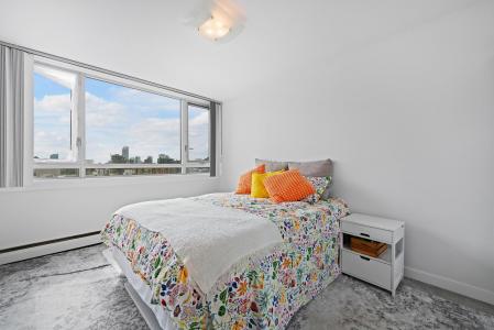 1850 COMOX STREET, Vancouver, British Columbia V6G 1R3, Canada