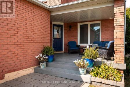 174 LISA MARIE DRIVE, Orangeville, Ontario L9W 4P7, Canadá