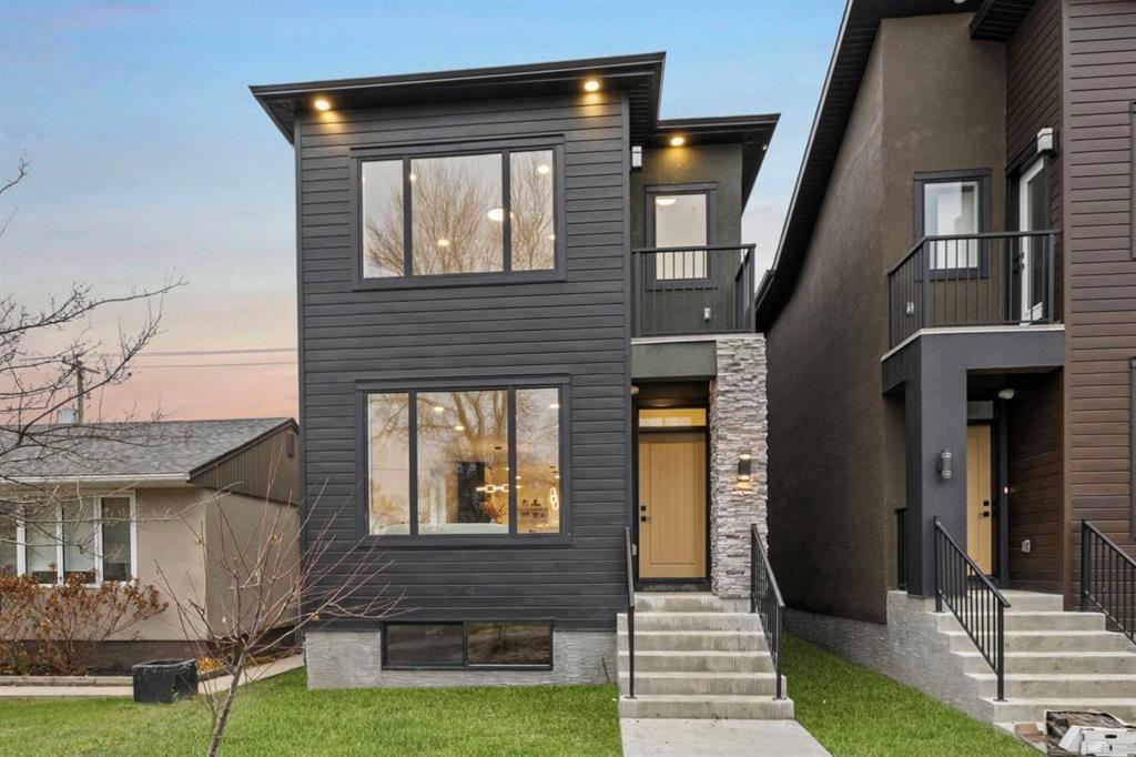 557 CENTENNIAL STREET, Winnipeg, Manitoba R3N 1R1, Canada