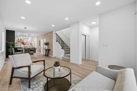 557 CENTENNIAL STREET, Winnipeg, Manitoba R3N 1R1, Canada