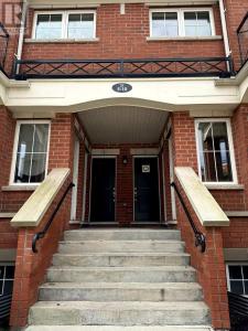 31 HAYS BOULEVARD, Oakville (ro River Oaks), Ontario L6H 0J1, Kanada