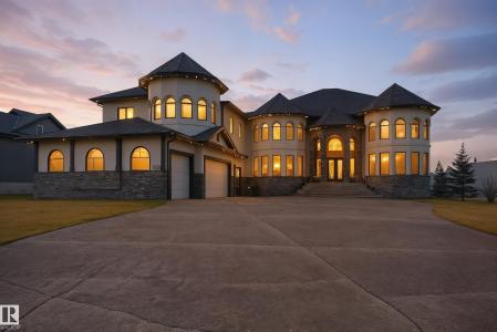 23033 WYE ROAD, Rural Strathcona County, Alberta T8B 1H9, Canada