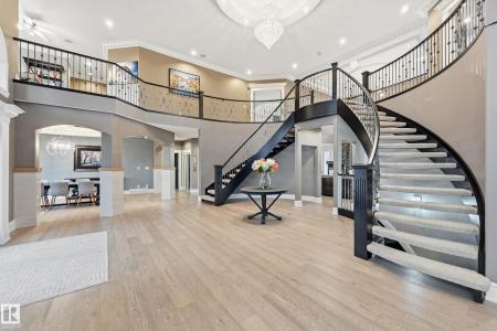 23033 WYE ROAD, Rural Strathcona County, Alberta T8B 1H9, Canadá