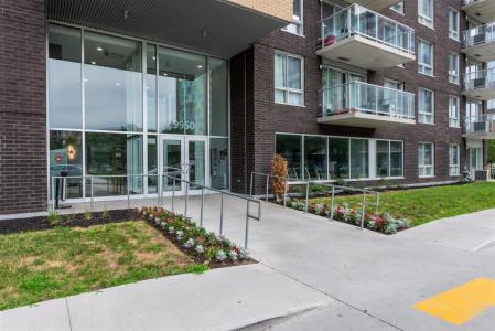 9950  Place de l'Acadie, Montréal (Ahuntsic-Cartierville), 퀘벡주 H4N 0C9, 캐나다