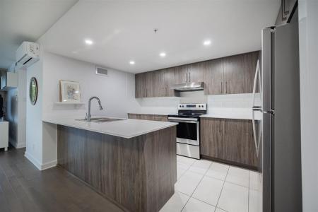 9950  Place de l'Acadie, Montréal (Ahuntsic-Cartierville), 퀘벡주 H4N 0C9, 캐나다