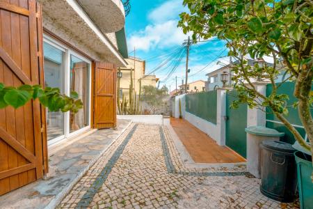 Almada, Setubal 2820-414, Portugal