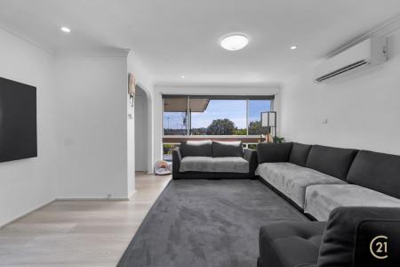 6 Ray Place, Minto, NSW 2566, Australia