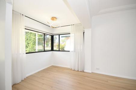 12 Arnett Street, Pendle Hill, NSW 2145, オーストラリア