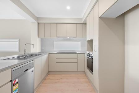 31 Campion Way, Spring Farm, NSW 2570, Úc