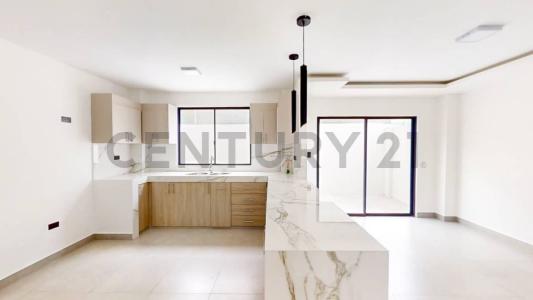 Urbanizacion San Antonio, Via Samborondon 1, Daule, Guayas 00001, Ecuador