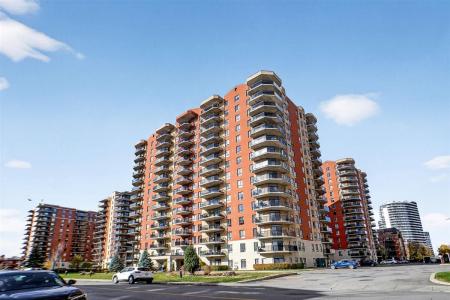 3885 Boul. de Chenonceau, Laval (Chomedey), Quebec H7T 0E6, Kanada