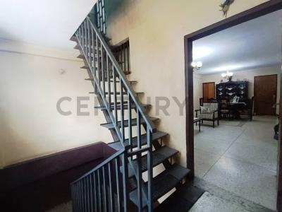 Calle Paez, Sector Centro Edificio pequeño Nro. 37-1, La Victoria, Aragua 2121, Venezuela