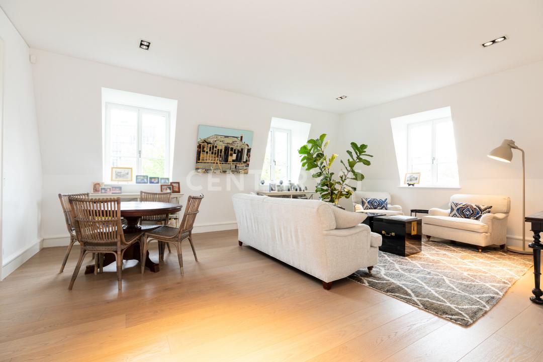 Frankfurt Am Main, Hessen 60323, Germany